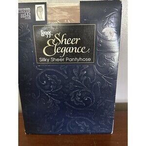 Leggs Sheer Elegance Ultra Sheer Pantyhose Size CD Sheer Toe Nude